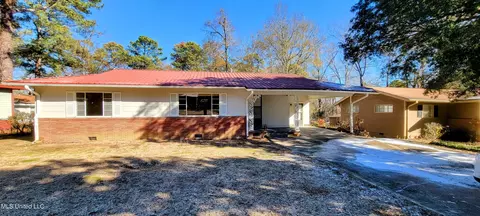 224 Pine Ridge Rd, Jackson, MS 39206