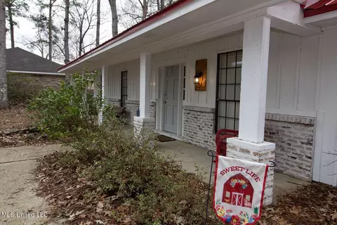 204 Lakeside Dr, Brandon, MS 39047 photo 2