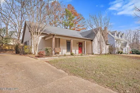 104 Lowe Cir, Clinton, MS 39056 photo 2