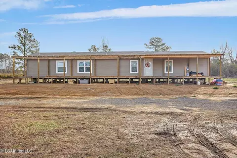 242 Luckey And Kennedy Rd, Magee, MS 39111
