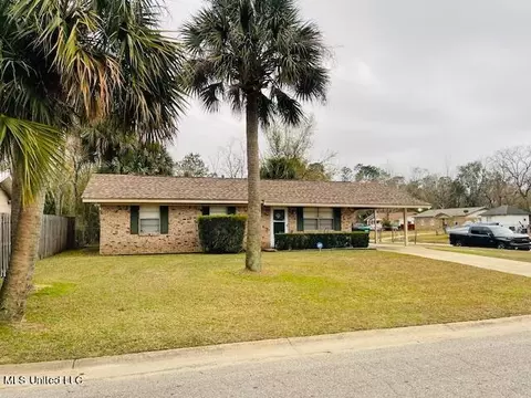 205 Tandy Dr, Gulfport, MS 39503