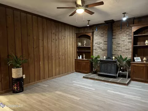 1455 May Ave, Jackson, MS 39212 photo 3