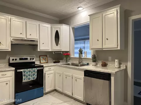 1455 May Ave, Jackson, MS 39212 photo 8