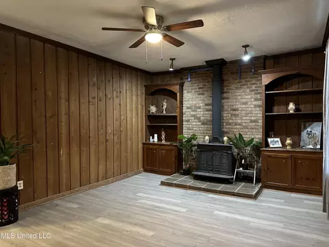 1455 May Ave, Jackson, MS 39212 photo 4
