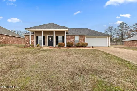 110 Callaway Cir, Byram, MS 39272 photo 1