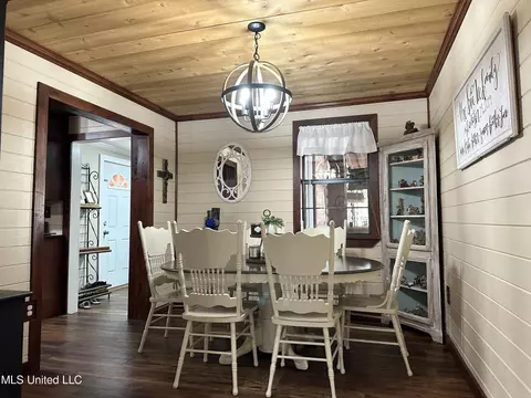 7603 Browns Rd, Moss Point, MS 39562 photo 13