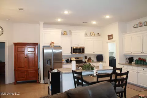 113 Brunswick Cv Cv, Canton, MS 39046 photo 18