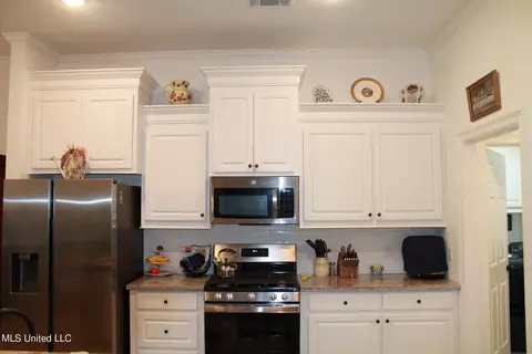 113 Brunswick Cv Cv, Canton, MS 39046 photo 13