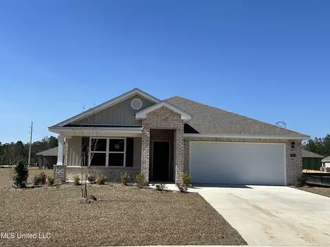 18536 Water Oak Way, Biloxi, MS 39532
