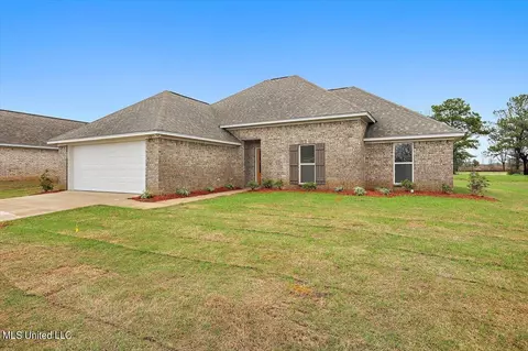 630 Westfield Dr, Pearl, MS 39208