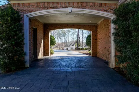 105 Long Leaf Pl, Madison, MS 39110 photo 2
