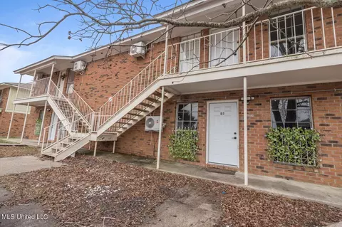 2804 34th Ave #D, Gulfport, MS 39501