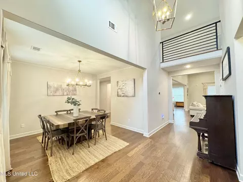 Dining - 187 Crossroads Blvd, Hernando, MS 38632 photo 1 of 2