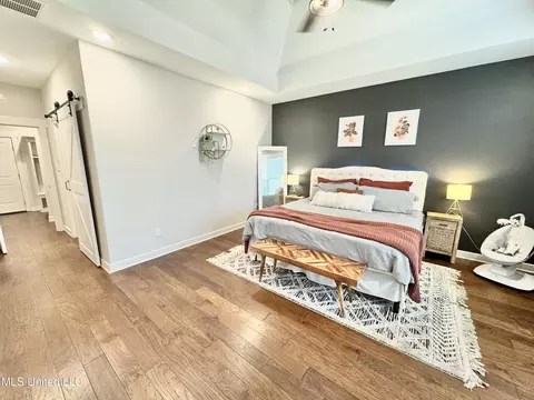 Bedroom - 187 Crossroads Blvd, Hernando, MS 38632 photo 3 of 6