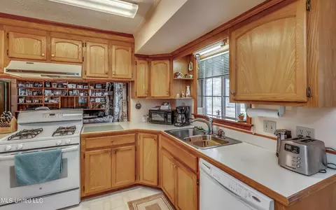 1565 Wingfield Dr, Jackson, MS 39204 photo 23