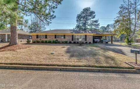 1565 Wingfield Dr, Jackson, MS 39204 photo 4