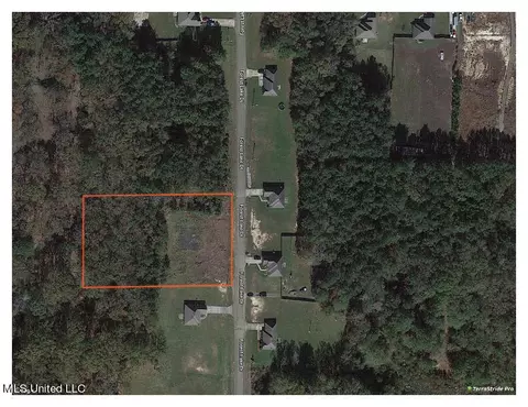 108 Forest Lake Dr, Byram, MS 39272