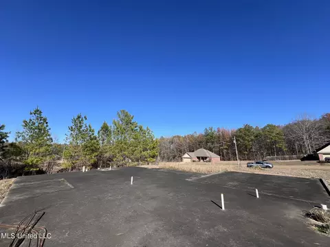 108 Forest Lake Dr, Byram, MS 39272 photo 4