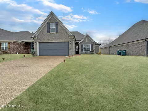1337 Benjamin Harrison Dr, Southaven, MS 38671