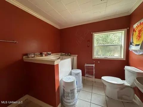 Bath - 20282 Daugherty Rd, Long Beach, MS 39560 photo 3 of 3