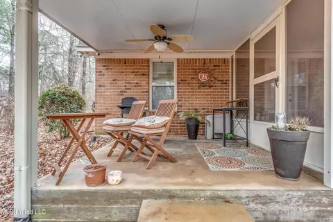 17 Bastille St, Brandon, MS 39047 photo 4