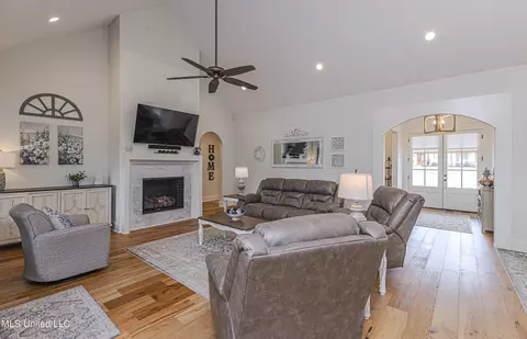 205 Oakside Trl, Madison, MS 39110 photo 12