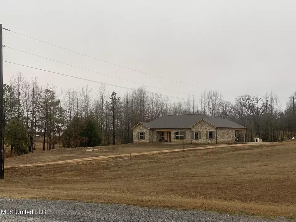 386 Moss Ln, Courtland, MS 38620 52 Photos Movoto