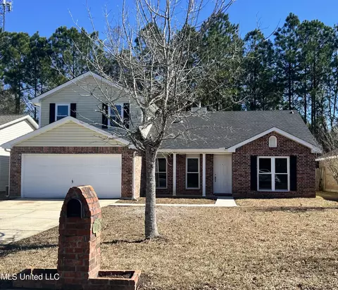 10430 Steeplechase Dr, Gulfport, MS 39503