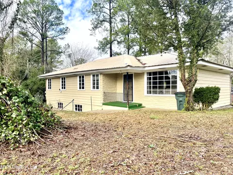 1728 Orchard St, Columbia, MS 39429