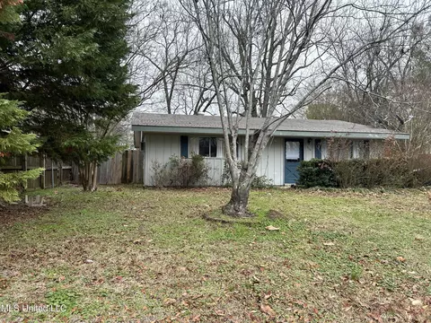 510 Christine Dr, Ridgeland, MS 39157