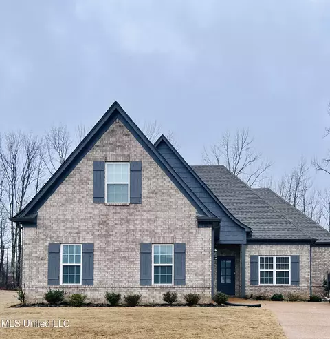 Exterior - 711 Beckett Cv, Hernando, MS 38632 photo 5 of 9
