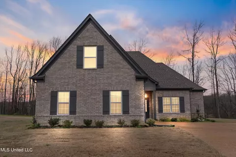 711 Beckett Cv, Hernando, MS 38632