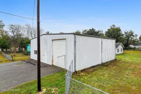 3321 17th Street St, Gulfport, MS 39501