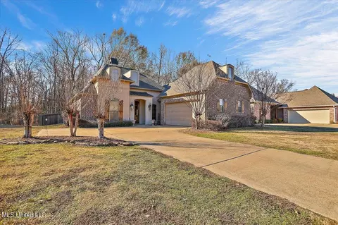 308 Oakville Cir, Brandon, MS 39047