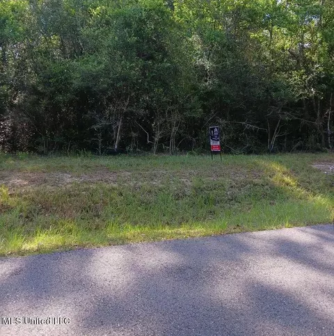 Karen Road, Biloxi, MS 39532