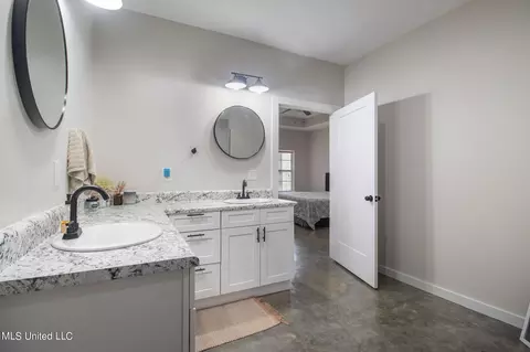 24 Tall Pine Dr, Wiggins, MS 39577 photo 11