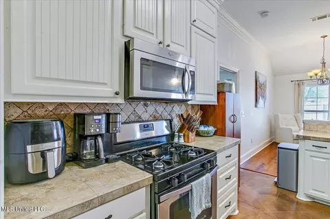 363 Austin Cir, Brandon, MS 39047 photo 11
