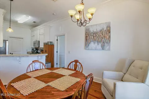 363 Austin Cir, Brandon, MS 39047 photo 14