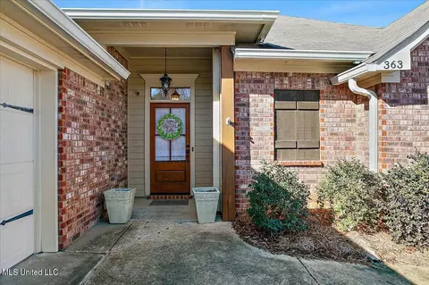 363 Austin Cir, Brandon, MS 39047 photo 3