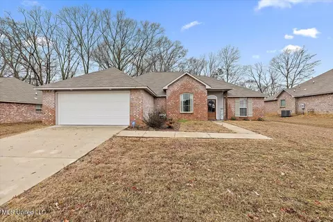 118 Archer Way, Byram, MS 39272
