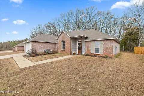 118 Archer Way, Byram, MS 39272 photo 3