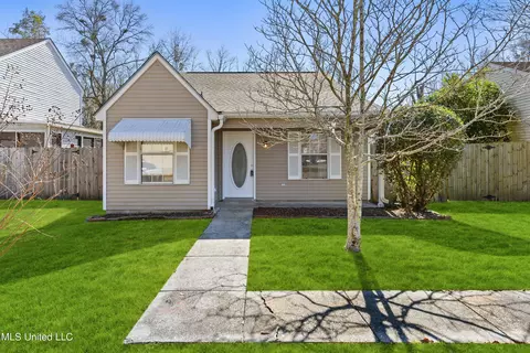 13395 Windsong Dr, Gulfport, MS 39503