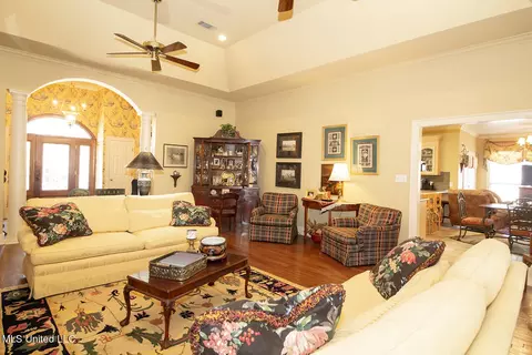 111 Shadia Dr, Clinton, MS 39056 photo 12