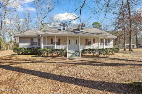 2210 Almar Rd, Florence, MS 39073