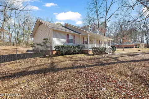 2210 Almar Rd, Florence, MS 39073 photo 2