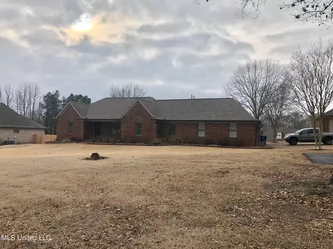 2765 Scott Rd, Hernando, MS 38632