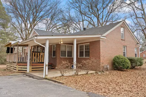 208 E Gilmore St, Senatobia, MS 38668 photo 25