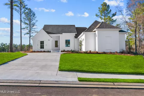 126 Springs Xing, Madison, MS 39110