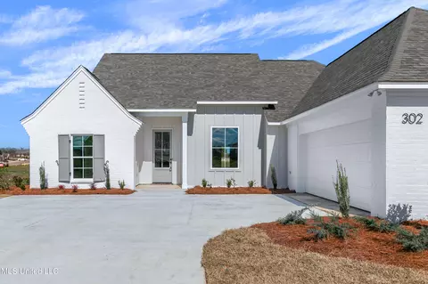 302 Mandy Way Dr, Canton, MS 39046 photo 2