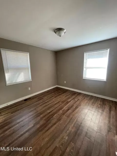 3036 Oak Forest Dr, Jackson, MS 39212 photo 7